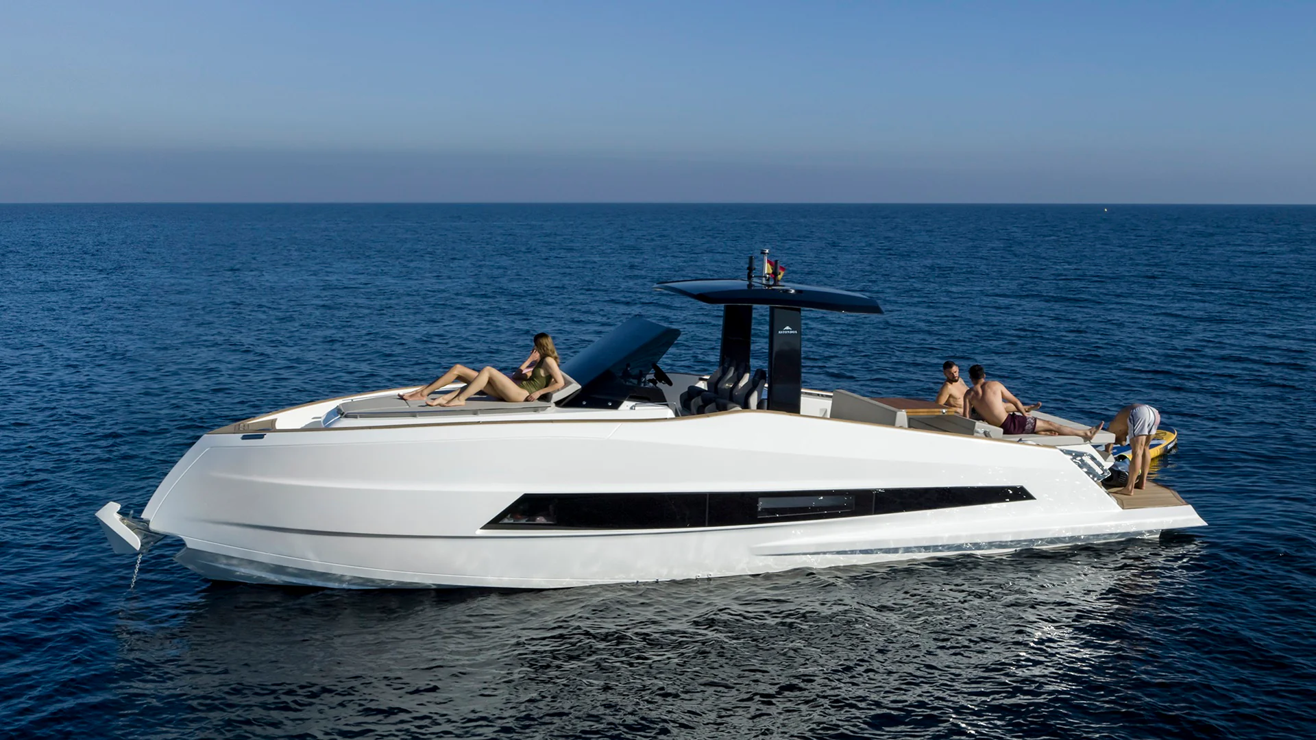 Astondoa 377 Coupe